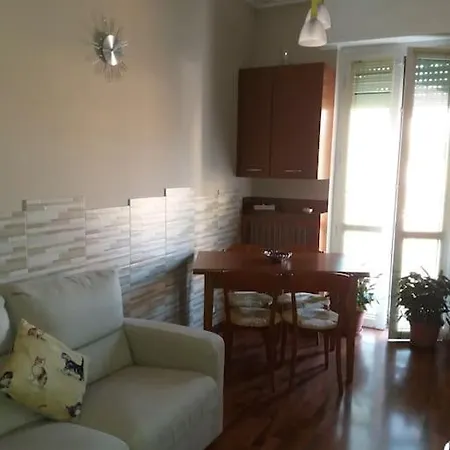 Apartamento Mice Ottima Soluzione Per Il Centro E La Svizzera *