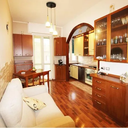 Mice Ottima Soluzione Per Il Centro E La Svizzera Apartament *